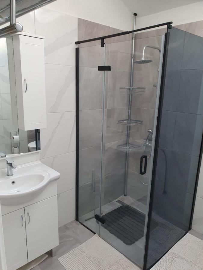Apartment Marija Jezera Eksteriør bilde